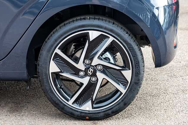 Hyundai i10 1.2 [79] Premium 5dr Auto [Nav]