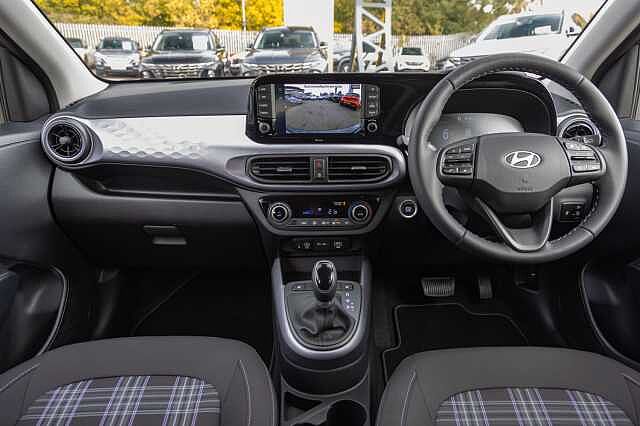 Hyundai i10 1.2 [79] Premium 5dr Auto [Nav]