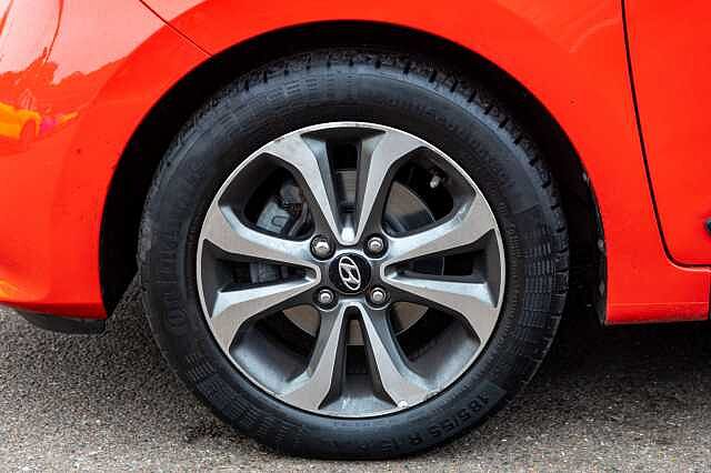 Hyundai I10 1.2 Premium SE 5dr Auto Red