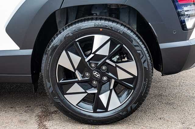 Hyundai KONA 1.6 Hybrid 129 Ultimate 5dr DCT White