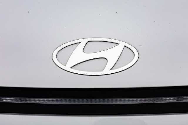 Hyundai KONA 1.6 Hybrid 129 Ultimate 5dr DCT White