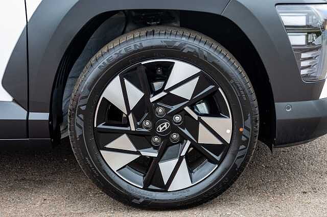 Hyundai KONA 1.6 Hybrid 129 Ultimate 5dr DCT White