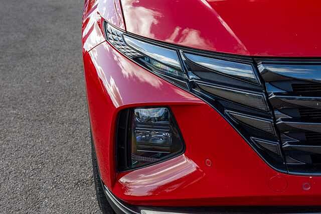 Hyundai TUCSON 1.6 TGDi Hybrid 230 Premium 5dr 2WD Auto Red