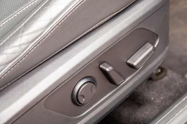 Hyundai TUCSON 1.6 TGDi Hybrid 230 Ultimate 5dr 2WD Auto Blue