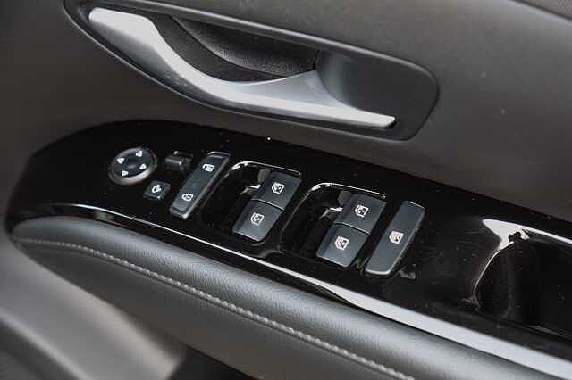 Hyundai TUCSON 1.6 TGDi Premium 5dr 2WD Silver