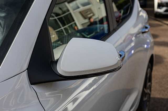 Hyundai I10 1.2 [79] Premium 5dr Auto [Nav] White