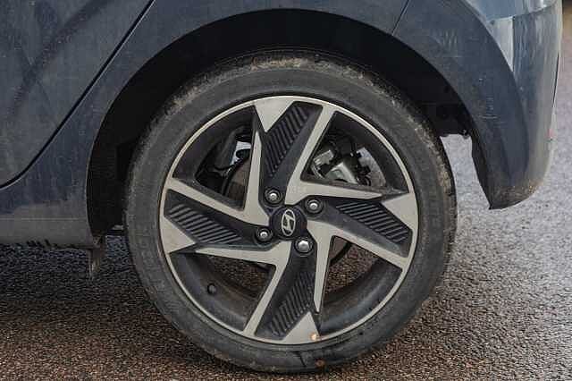 Hyundai i10 1.2 [79] Premium 5dr Auto [Nav]