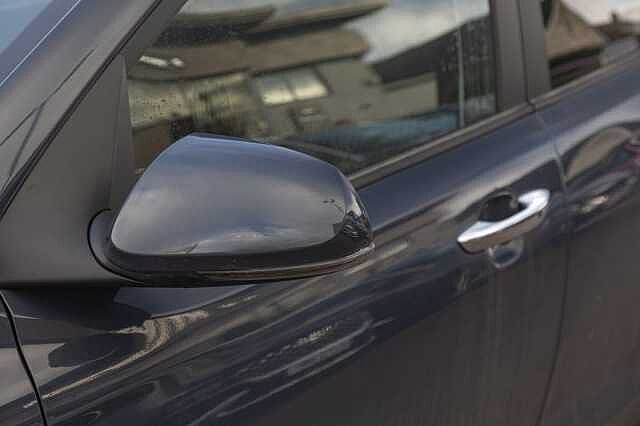 Hyundai i10 1.2 [79] Premium 5dr Auto [Nav]