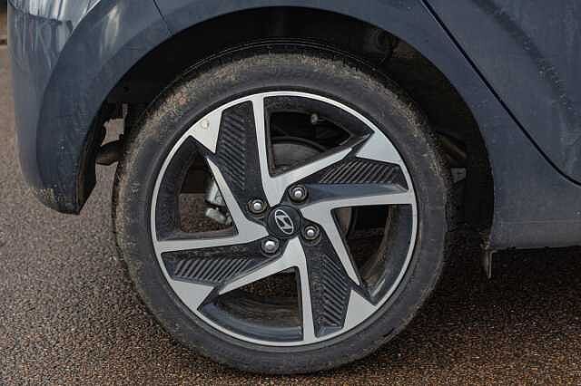 Hyundai i10 1.2 [79] Premium 5dr Auto [Nav]