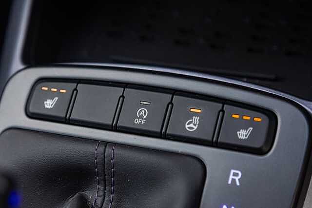 Hyundai i10 1.2 [79] Premium 5dr Auto [Nav]