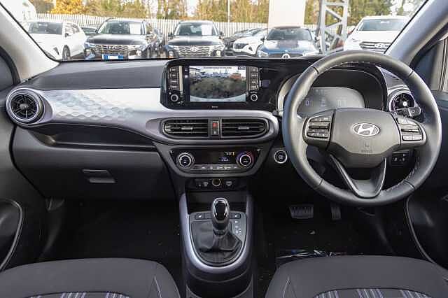Hyundai i10 1.2 [79] Premium 5dr Auto [Nav]