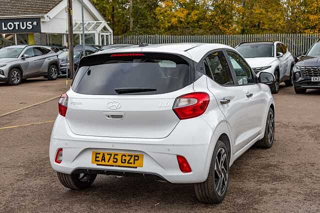Hyundai i10 1.2 [79] Premium 5dr Auto [Nav]
