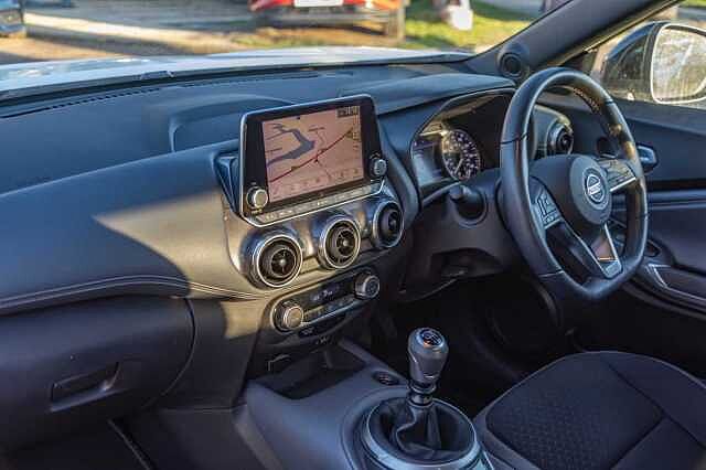 Nissan Juke 1.0 DiG-T 114 N-Connecta 5dr