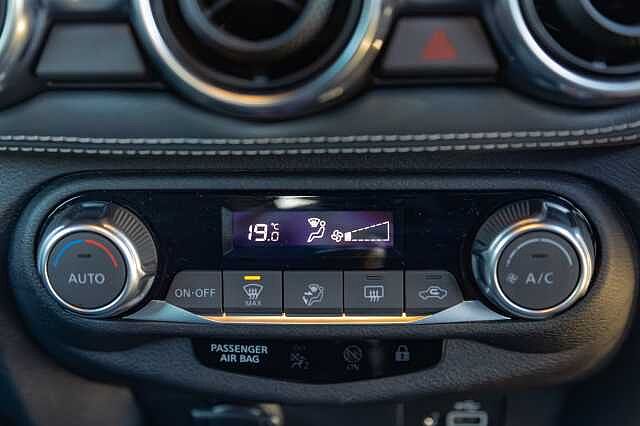 Nissan Juke 1.0 DiG-T 114 N-Connecta 5dr