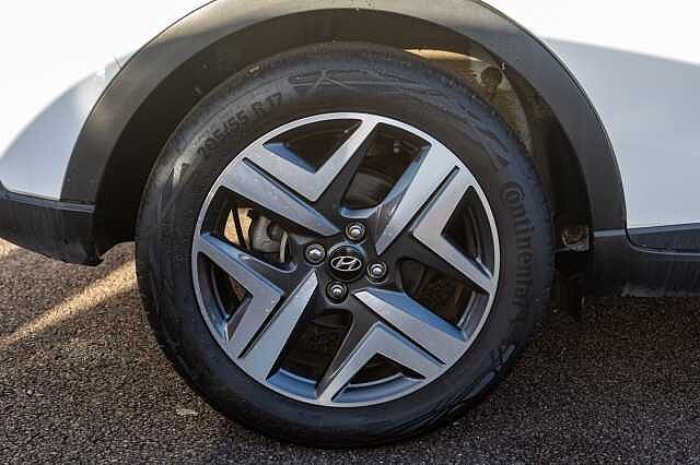 Hyundai BAYON 1.0 TGDi 48V MHEV Premium 5dr White