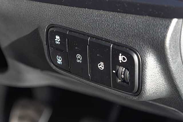 Hyundai BAYON 1.0 TGDi 48V MHEV Premium 5dr White