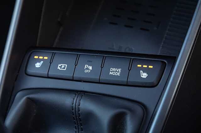 Hyundai BAYON 1.0 TGDi 48V MHEV Premium 5dr White