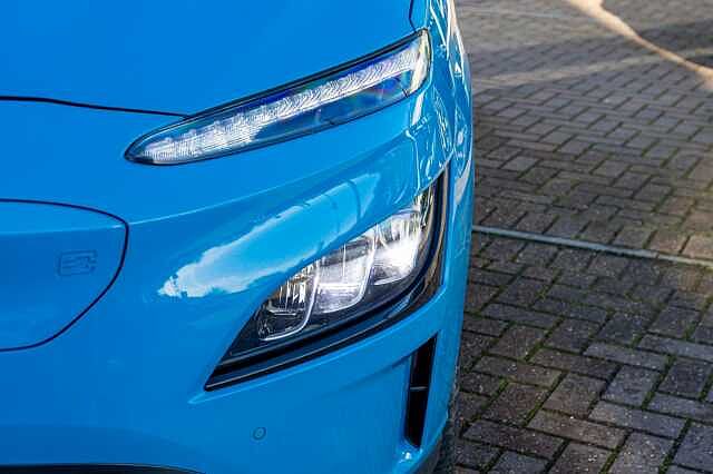 Hyundai KONA 150kW Premium 64kWh 5dr Auto