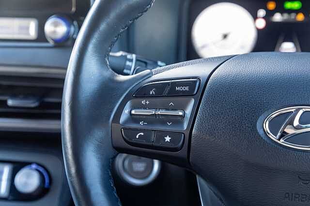 Hyundai KONA 150kW Premium 64kWh 5dr Auto