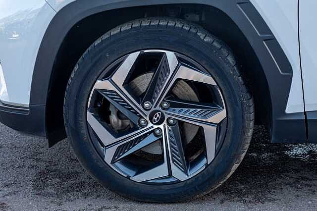 Hyundai TUCSON 1.6 TGDi Hybrid 230 Ultimate 5dr 2WD Auto White