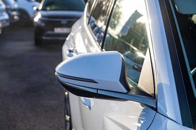Hyundai TUCSON 1.6 TGDi Hybrid 230 Ultimate 5dr 2WD Auto White