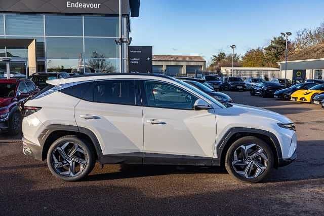 Hyundai TUCSON 1.6 TGDi Hybrid 230 Ultimate 5dr 2WD Auto White