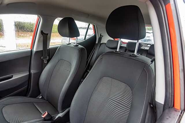 Hyundai i10 1.0 SE 5dr