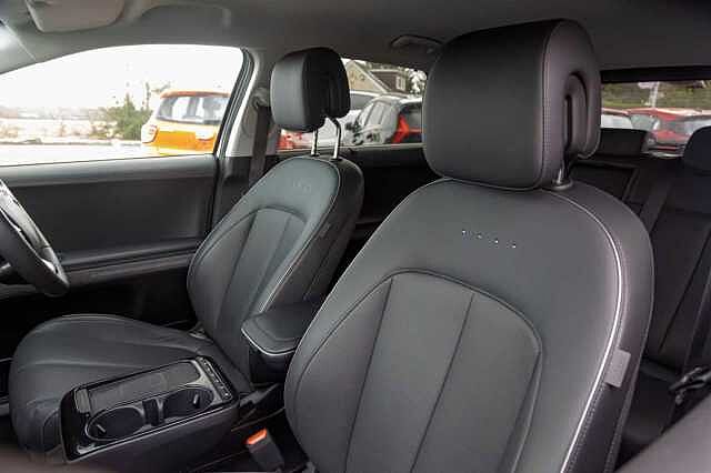 Hyundai IONIQ 5 168kW Ultimate 84 kWh 5dr Auto White