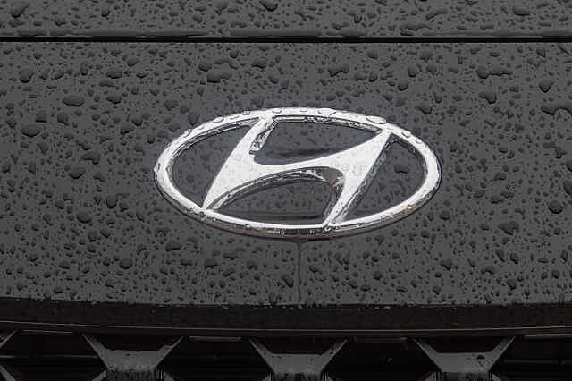 Hyundai KONA 1.6 GDi Hybrid SE Connect 5dr DCT Black