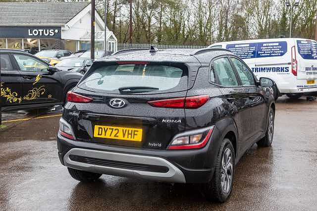 Hyundai KONA 1.6 GDi Hybrid SE Connect 5dr DCT Black