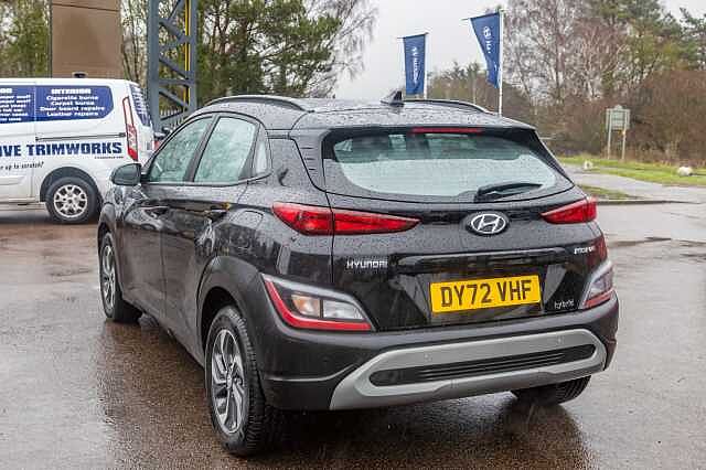Hyundai KONA 1.6 GDi Hybrid SE Connect 5dr DCT Black