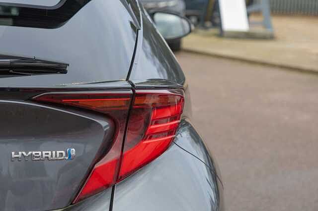 Toyota C-hr 1.8 Hybrid Excel 5dr CVT