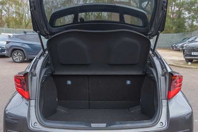 Toyota C-hr 1.8 Hybrid Excel 5dr CVT