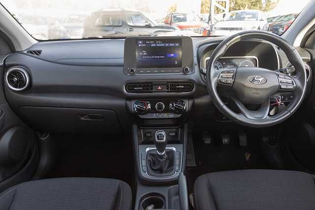 Hyundai KONA 1.0 TGDi 48V MHEV SE Connect 5dr Red
