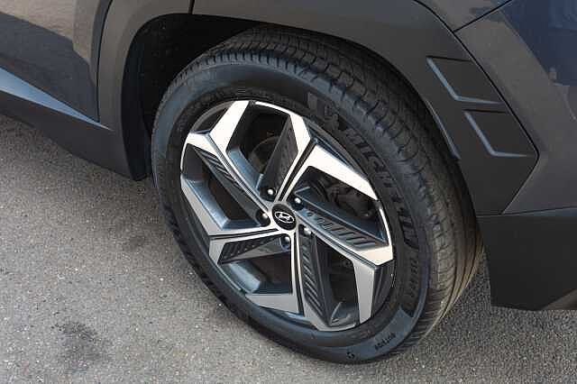 Hyundai TUCSON 1.6 TGDi Plug-in Hybrid Ultimate 5dr 4WD Auto Grey