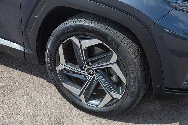 Hyundai TUCSON 1.6 TGDi Plug-in Hybrid Ultimate 5dr 4WD Auto Grey
