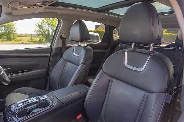 Hyundai TUCSON 1.6 TGDi Plug-in Hybrid Ultimate 5dr 4WD Auto Grey