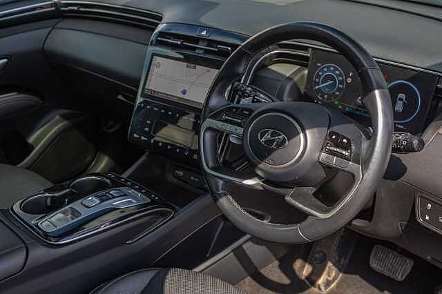 Hyundai TUCSON 1.6 TGDi Plug-in Hybrid Ultimate 5dr 4WD Auto Grey
