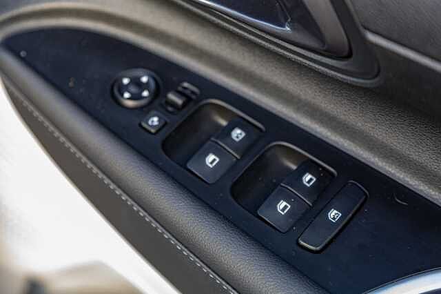 Hyundai i20 1.0T GDi 90 Tech Line 5dr