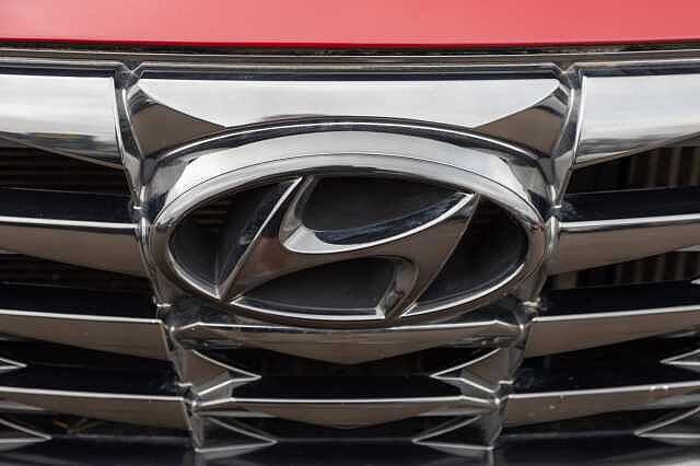 Hyundai TUCSON 1.6 TGDi Premium 5dr 2WD Red