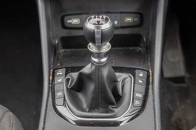 Hyundai TUCSON 1.6 TGDi Premium 5dr 2WD Red