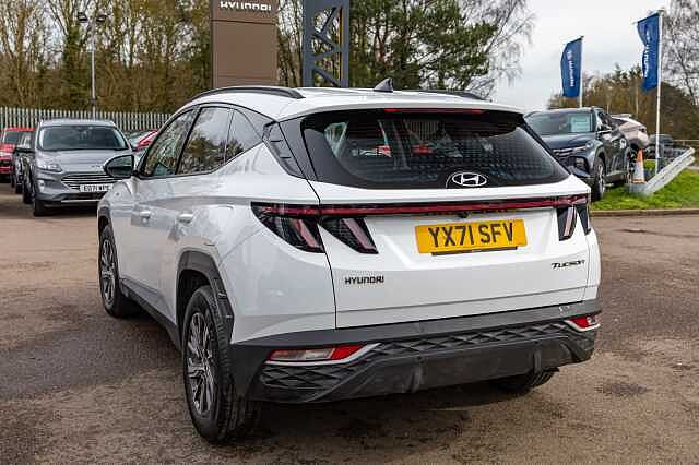 Hyundai TUCSON 1.6 TGDi 48V MHD SE Connect 5dr 2WD DCT White