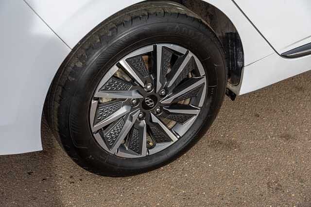 Hyundai IONIQ 100kW Premium SE 38kWh 5dr Auto