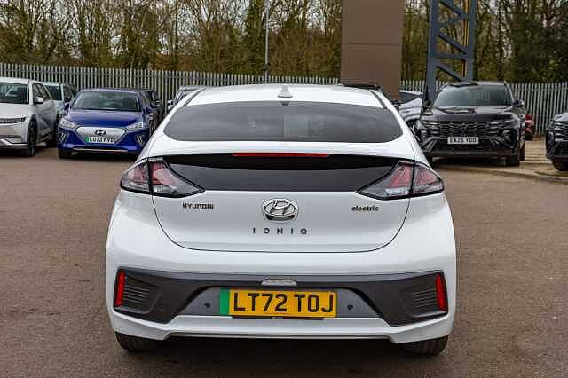 Hyundai IONIQ 100kW Premium SE 38kWh 5dr Auto