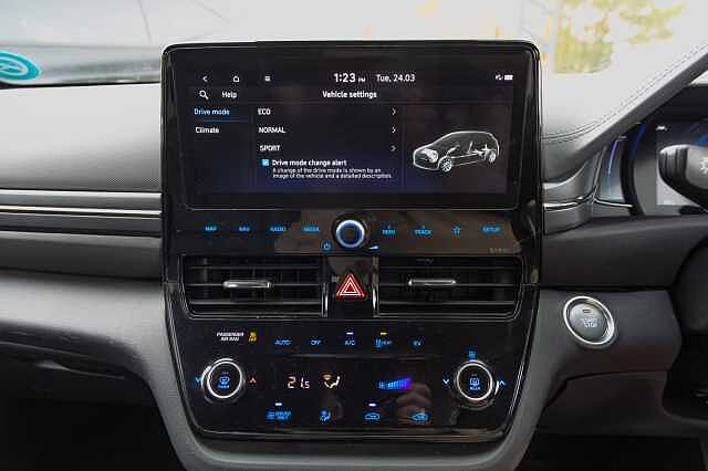 Hyundai IONIQ 100kW Premium SE 38kWh 5dr Auto