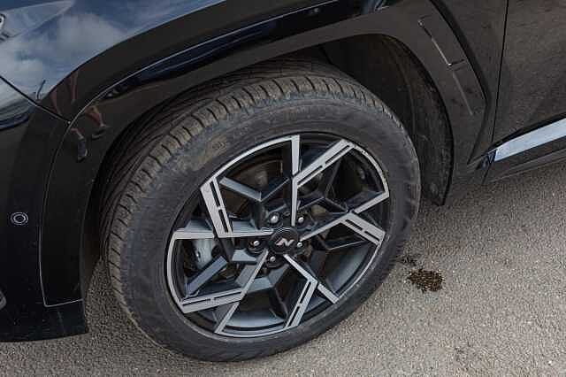 Hyundai TUCSON 1.6T Hybrid N Line S 5dr Auto Black