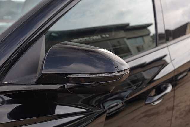Hyundai TUCSON 1.6T Hybrid N Line S 5dr Auto Black