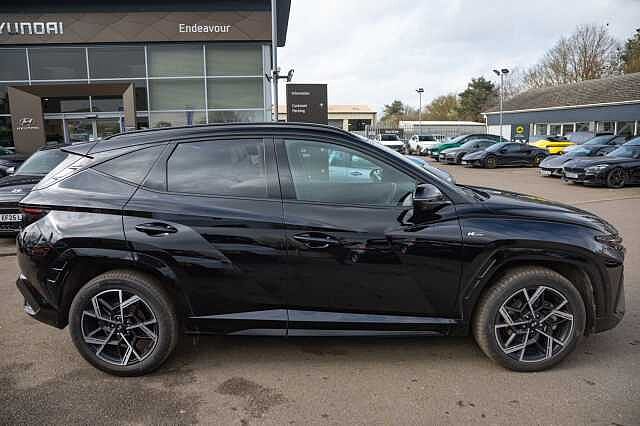 Hyundai TUCSON 1.6T Hybrid N Line S 5dr Auto Black