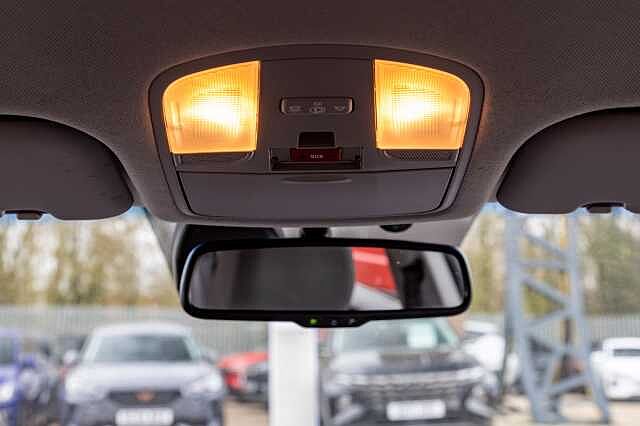 Hyundai IONIQ 100kW Premium 38kWh 5dr Auto