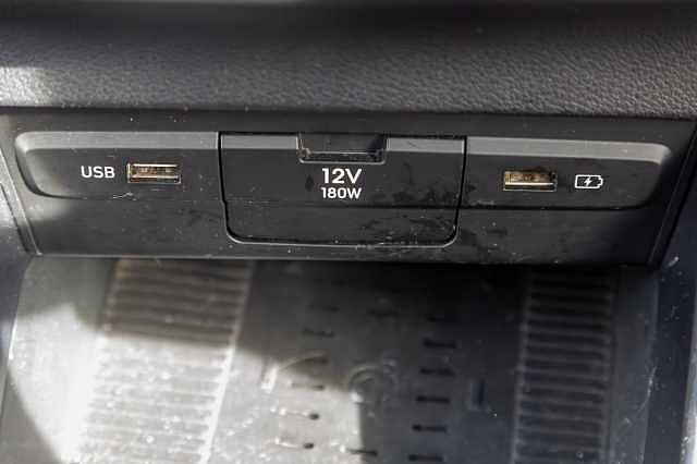 Hyundai BAYON 1.0 TGDi 48V MHEV Premium 5dr Blue